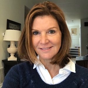 Meet your Posher, Charis